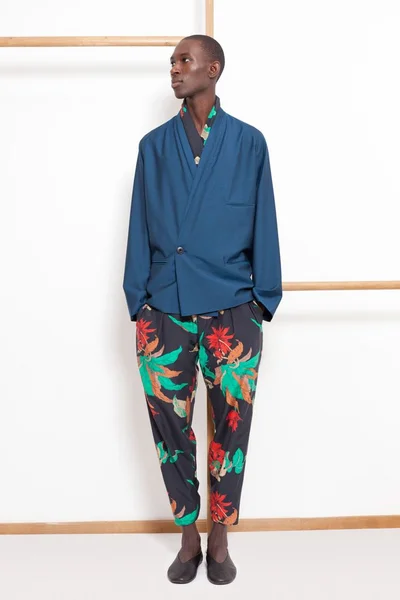 Look 7
